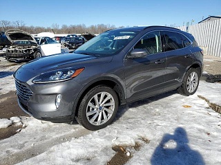 FORD ESCAPE TITANIUM 2022