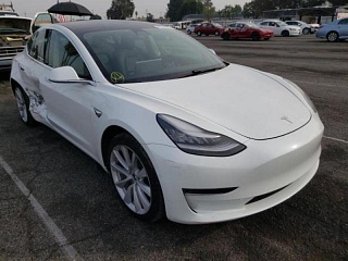 TESLA MODEL 3 2020