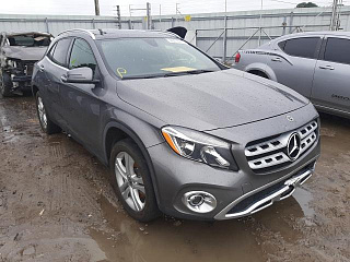 MERCEDES-BENZ GLA 250 4MATIC 2018