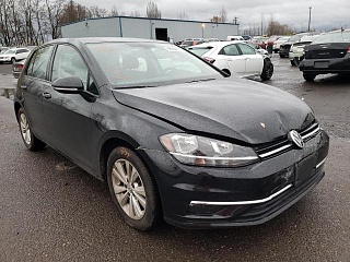 VOLKSWAGEN GOLF S 2019