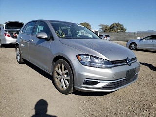 VOLKSWAGEN GOLF S 2019