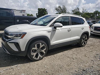 VOLKSWAGEN TAOS SEL 2022